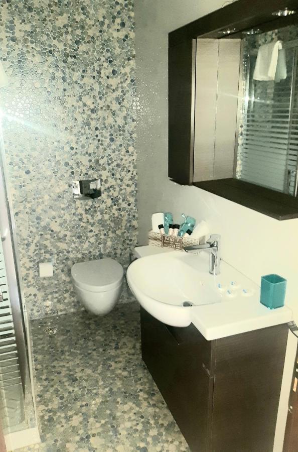 King George Sqr Apt 卡拉马塔 外观 照片
